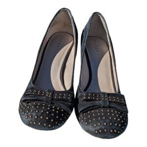 HINGE black suede studded heels with bow shoes size 10